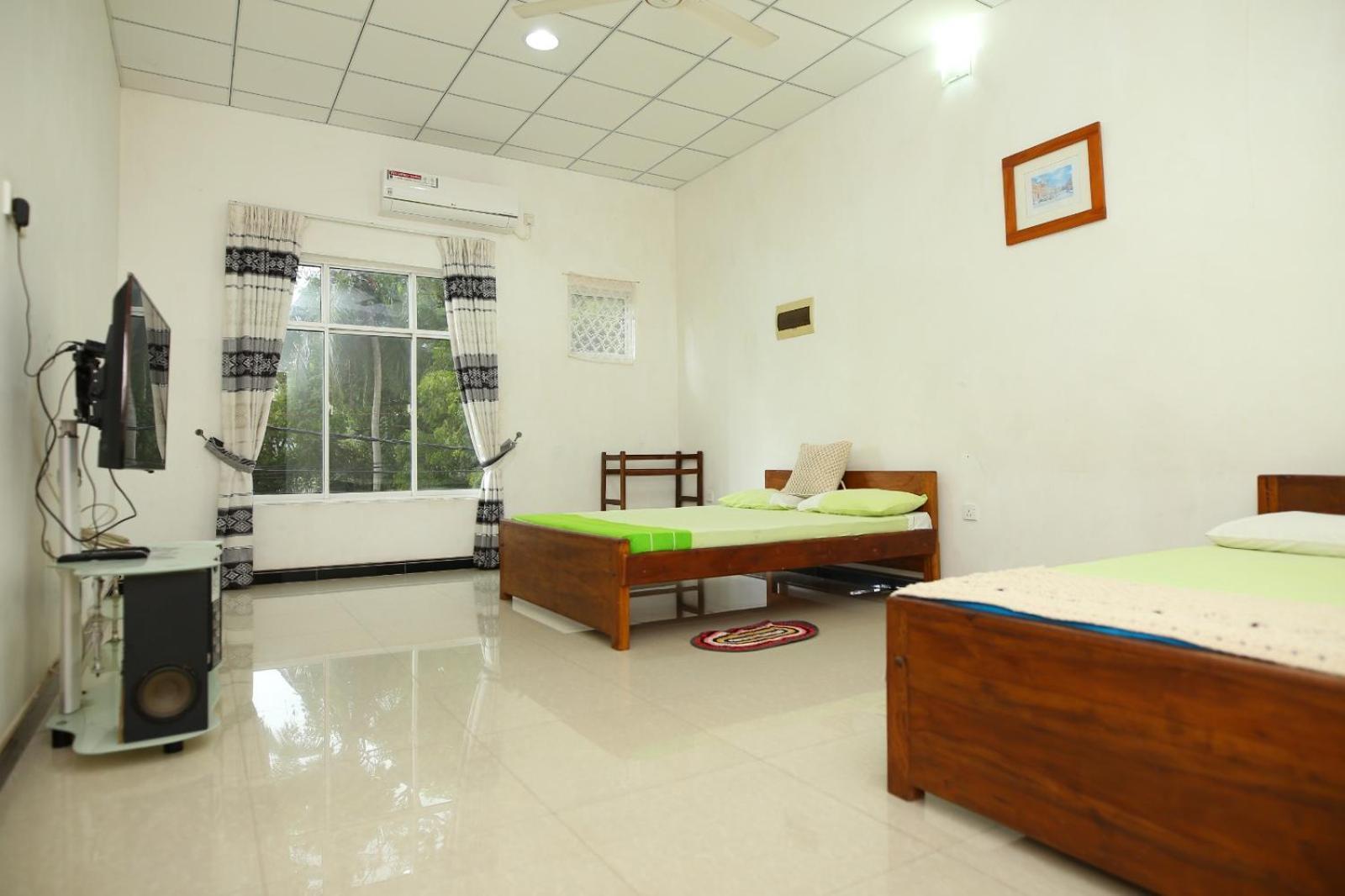 Sujee'S Guest House With Two Bed Rooms 阿努拉德普勒 外观 照片